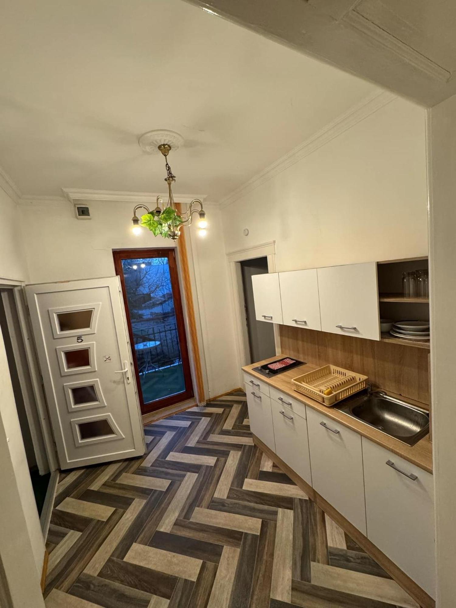Hotel Kuriozum Vendeghaz Szeged Esterno foto