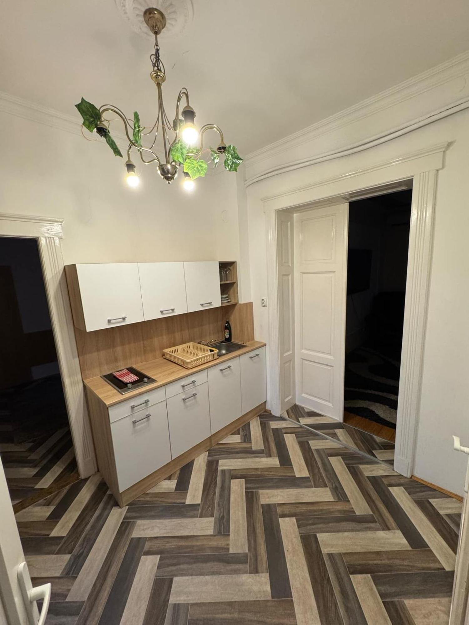 Hotel Kuriozum Vendeghaz Szeged Esterno foto