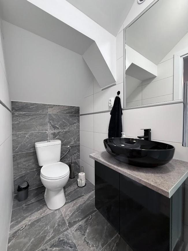 Hotel Kuriozum Vendeghaz Szeged Esterno foto